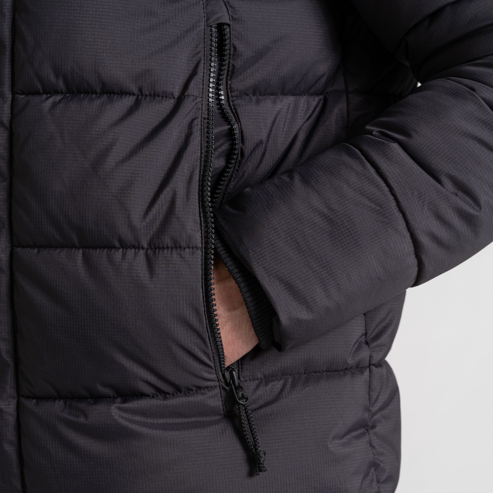 Men's Sutherland Insulated Hooded Jacket | Black